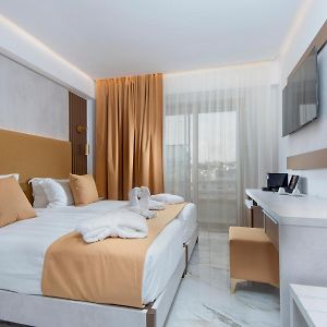 Camera con letto king size